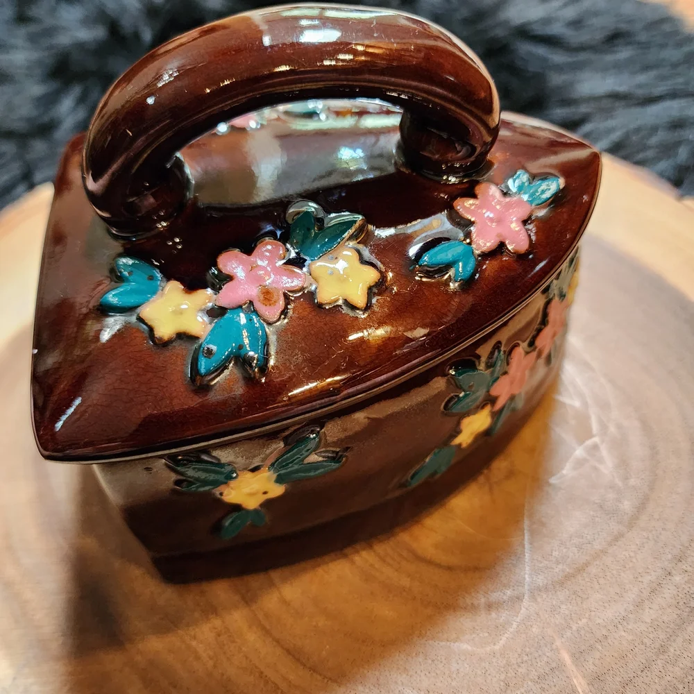 Vintage Iron Shaped Brown Ceramic Sugar Bowl Trinket Box With Lid Made In Japan
